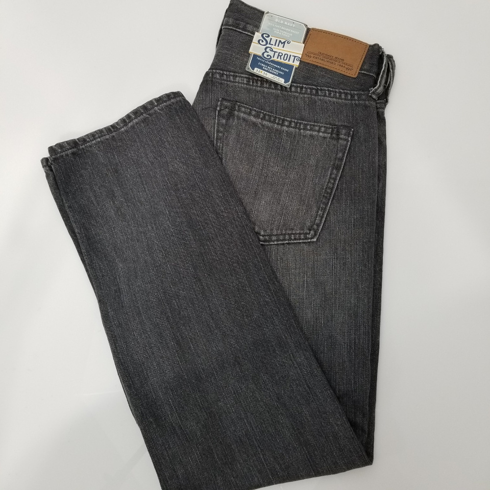 Old Navy 32x30 Black Wash Slim/Etroit Jeans